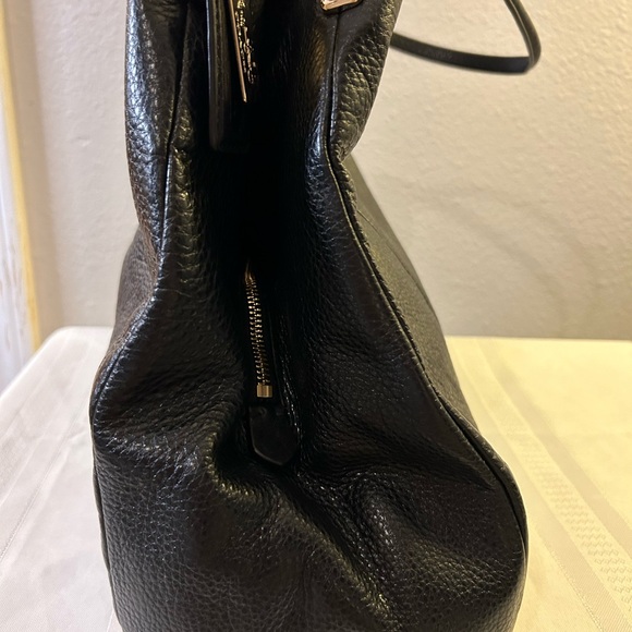 NWT Coach Pebble Leather Shoulder Bag. - Picture 11 of 12